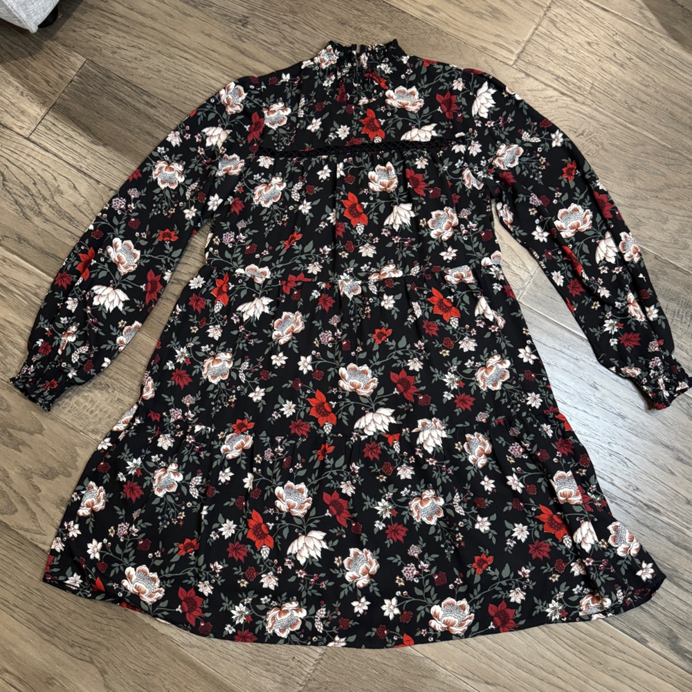 Boho‎ Chic Black Floral Tiered Long Sleeve Dress with Smocked Detail Size S
